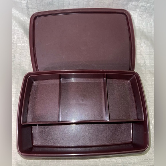 Set of 2 Vintage Tuppercraft Containers - Picture 2 of 12